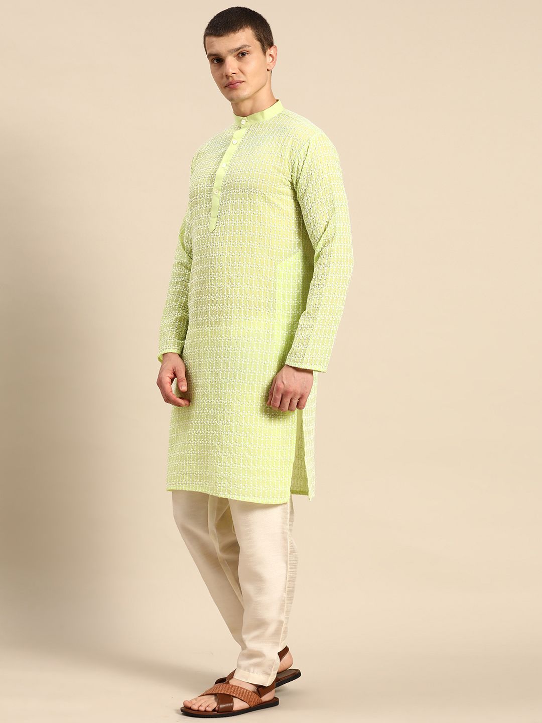 Men Black Ethnic Motifs Printed Pure Cotton Kurta with Churidar