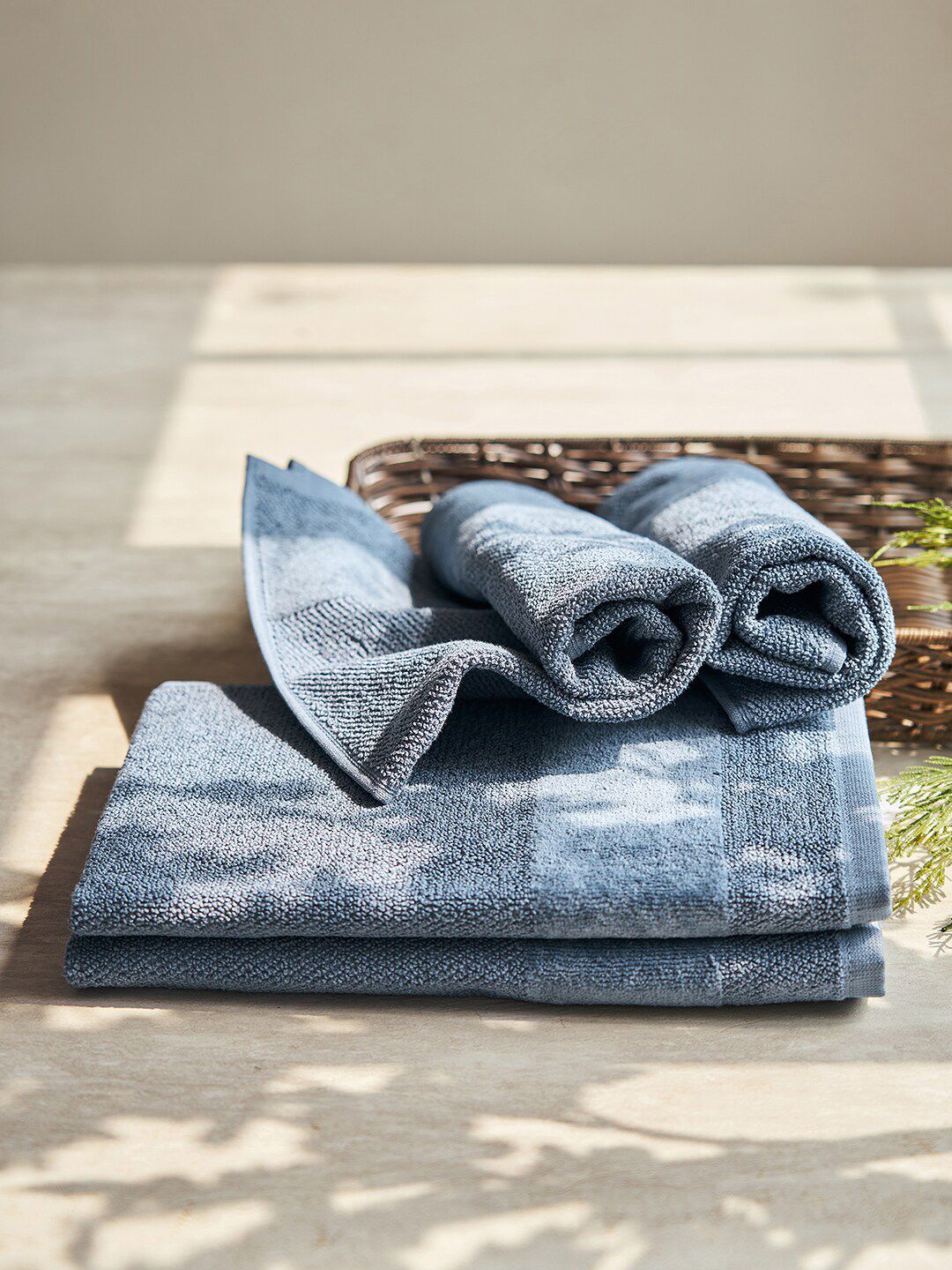 Pure Home and Living Blue 4 Pieces 550 GSM Cotton Hand Towels