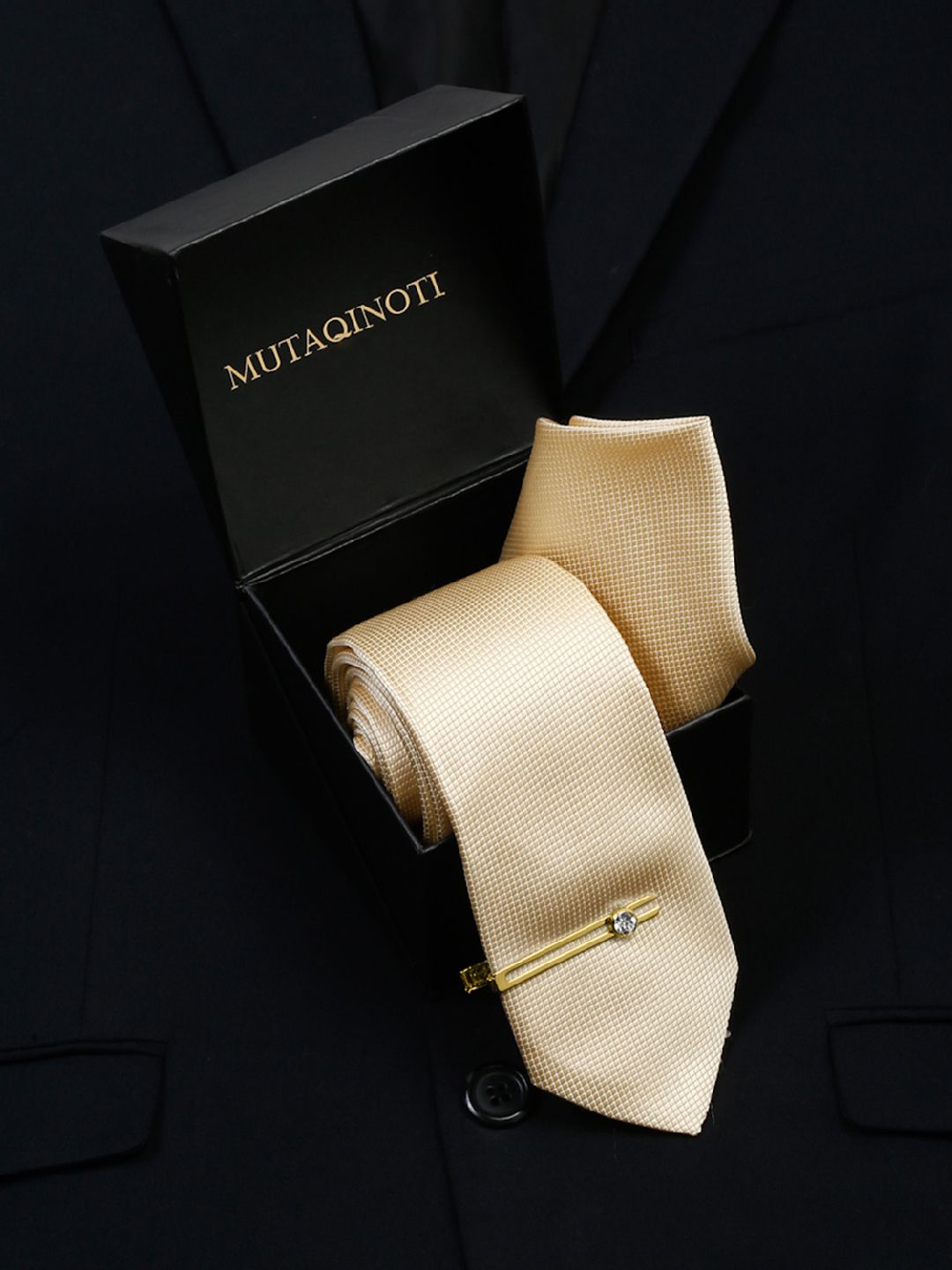 MUTAQINOTI Men Solid Silk Formal Accessory Gift Set-picture-31