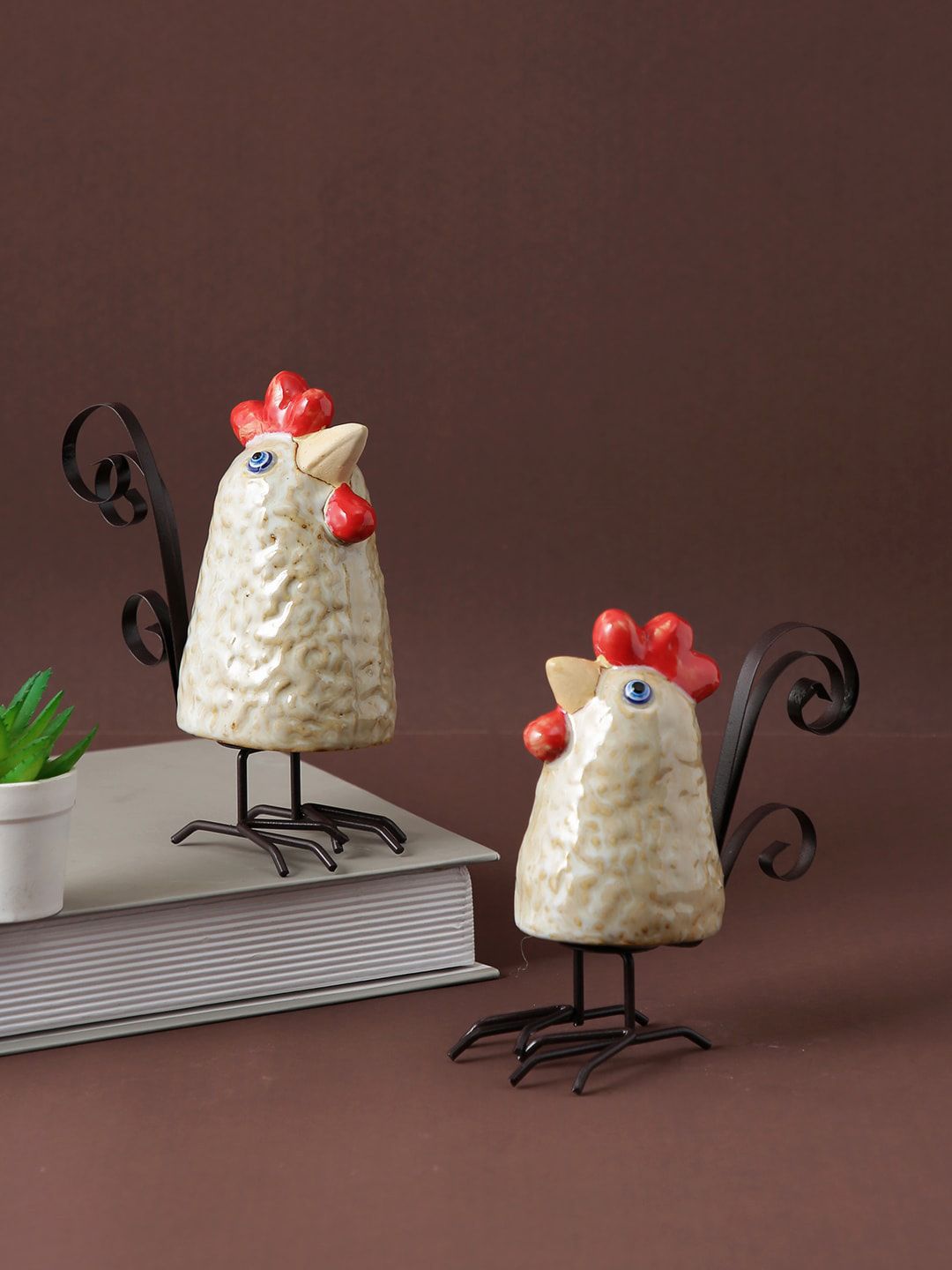 TAYHAA Beige & Red 2 Pieces Textured Ceramic Hen Rooster Pair Showpieces-picture-35