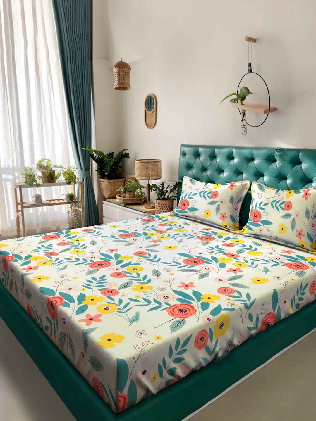 KLOTTHE White & Grey Floral Print 300 TC Fitted Double King Bedsheet With 2 Pillow Covers