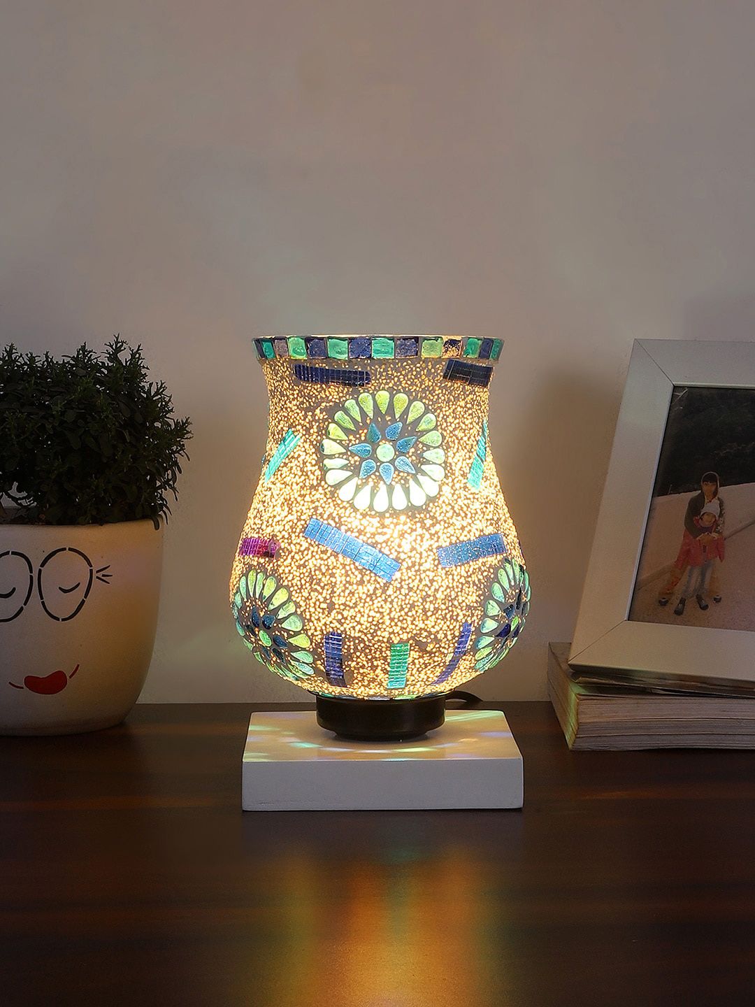 Devansh White & Blue Mosaic Design Square Shaped Wooden Table Lamp With Glass Shade-picture-23