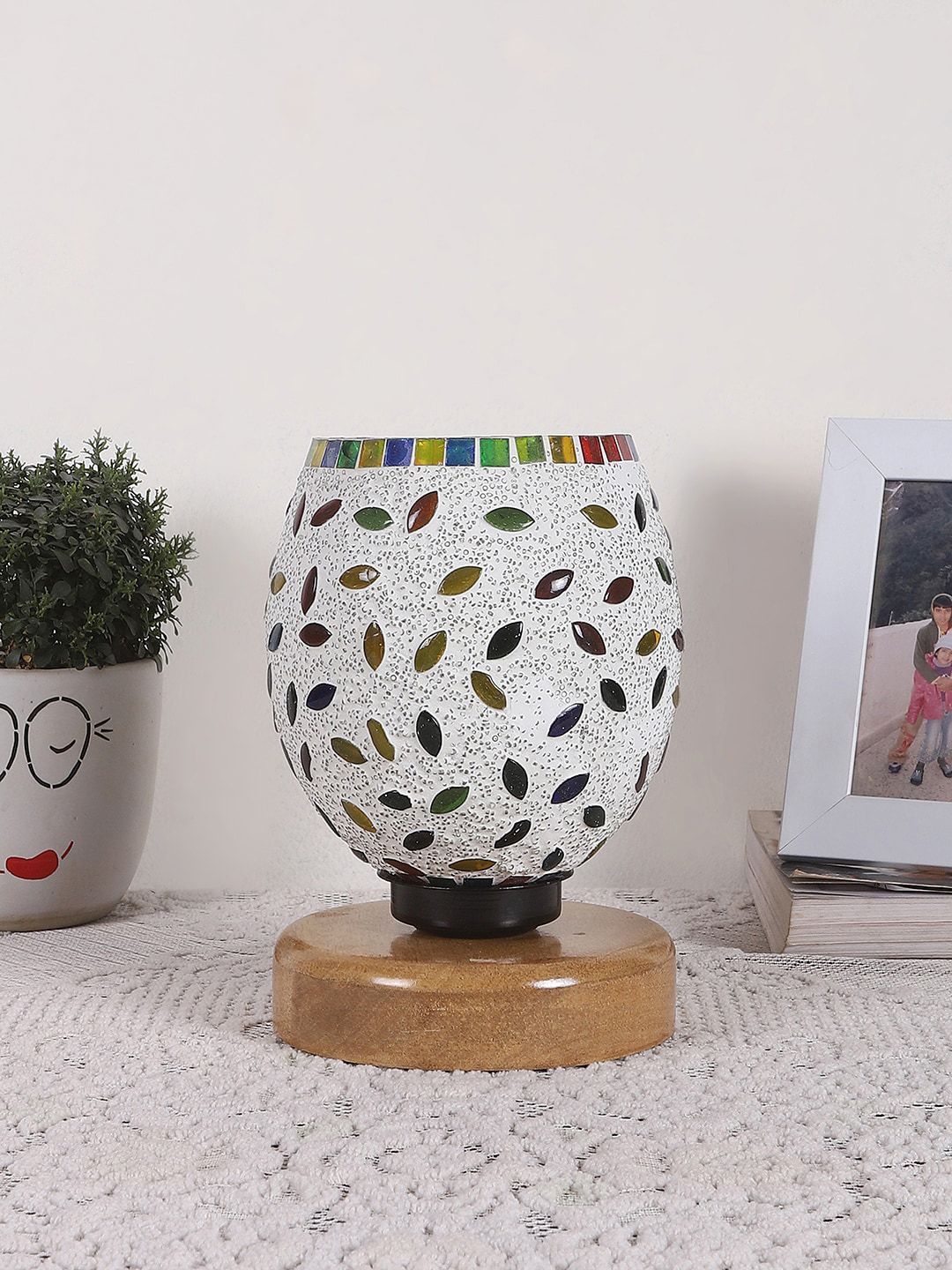 Devansh White & Red Mosaic Design Glass Shade Table Lamp-image-18