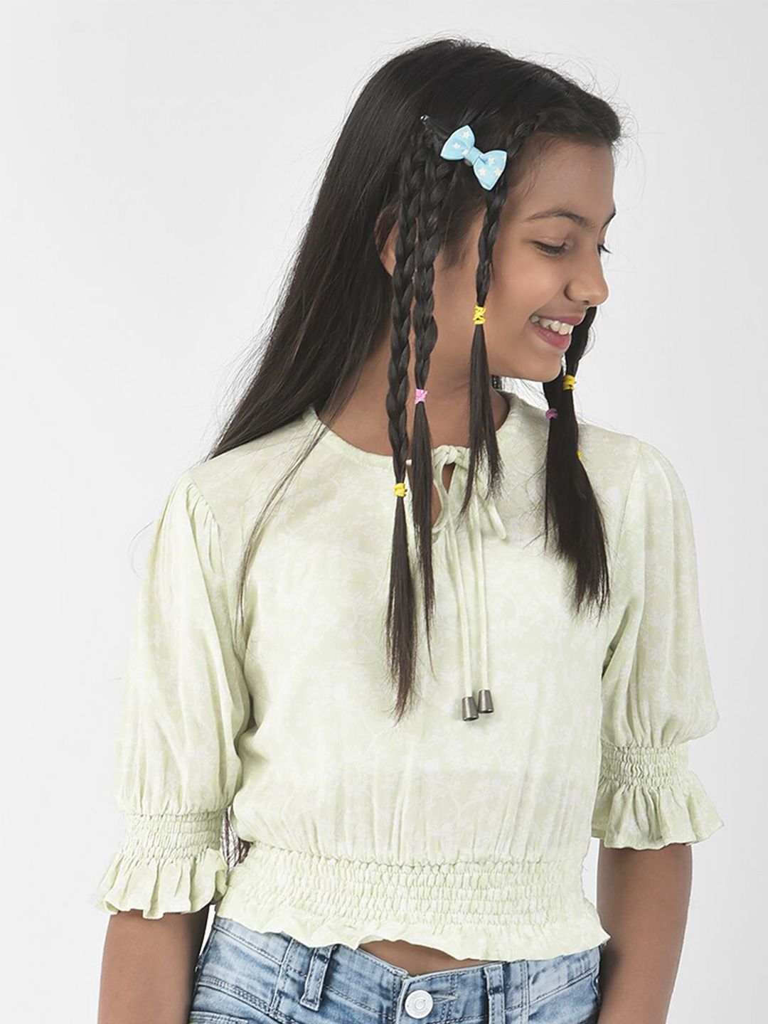 Crimsoune Club Girls Floral Printed Keyhole Neck Regular Crop Top-picture-34