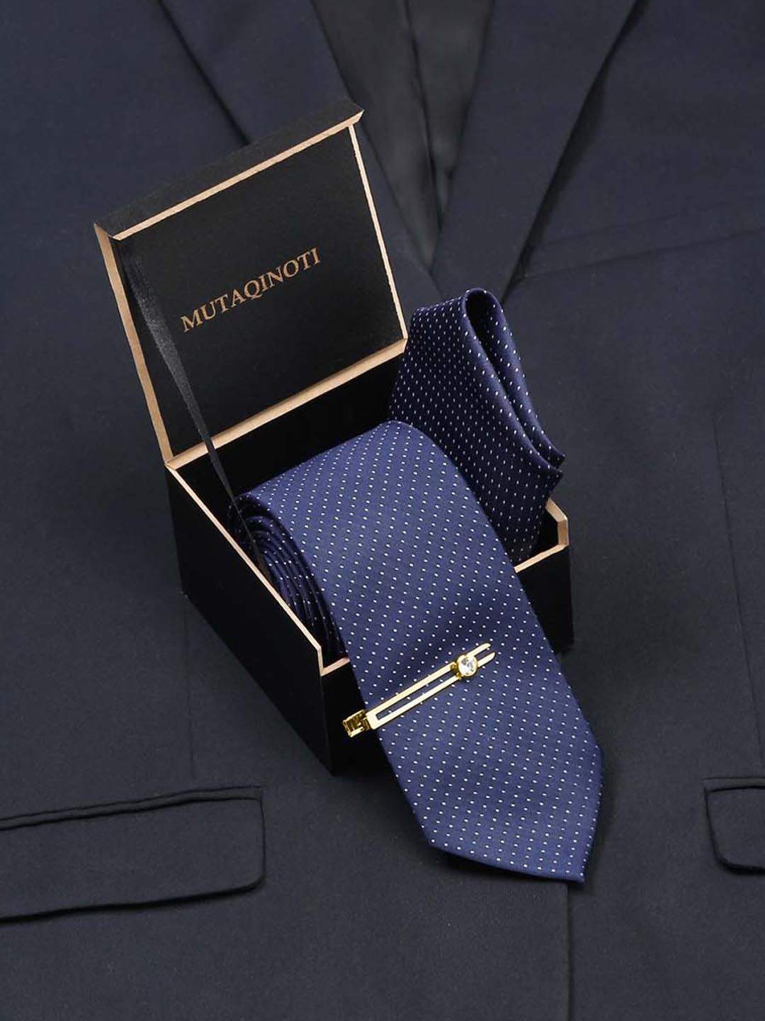 MUTAQINOTI Men Dotted Pattern Silk Formal Accessory Gift Set