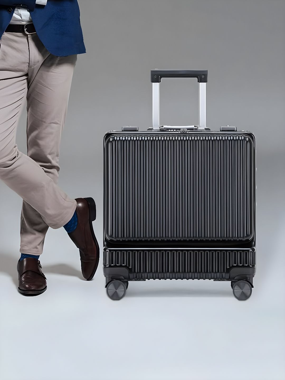 THE CLOWNFISH Textured Hard-Sided Small Trolley Suitcase-picture-17