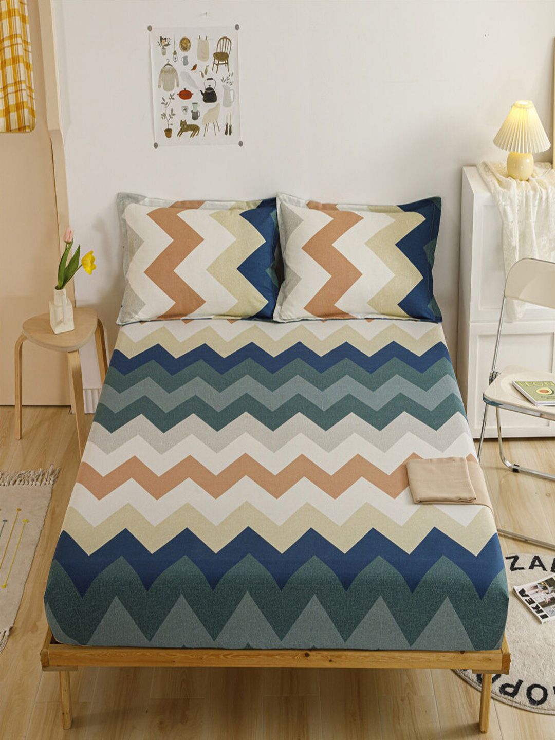 JC HOME Beige & Blue Geometric 140 TC Fitted King Bedsheet With 2 Pillow Covers-image-33