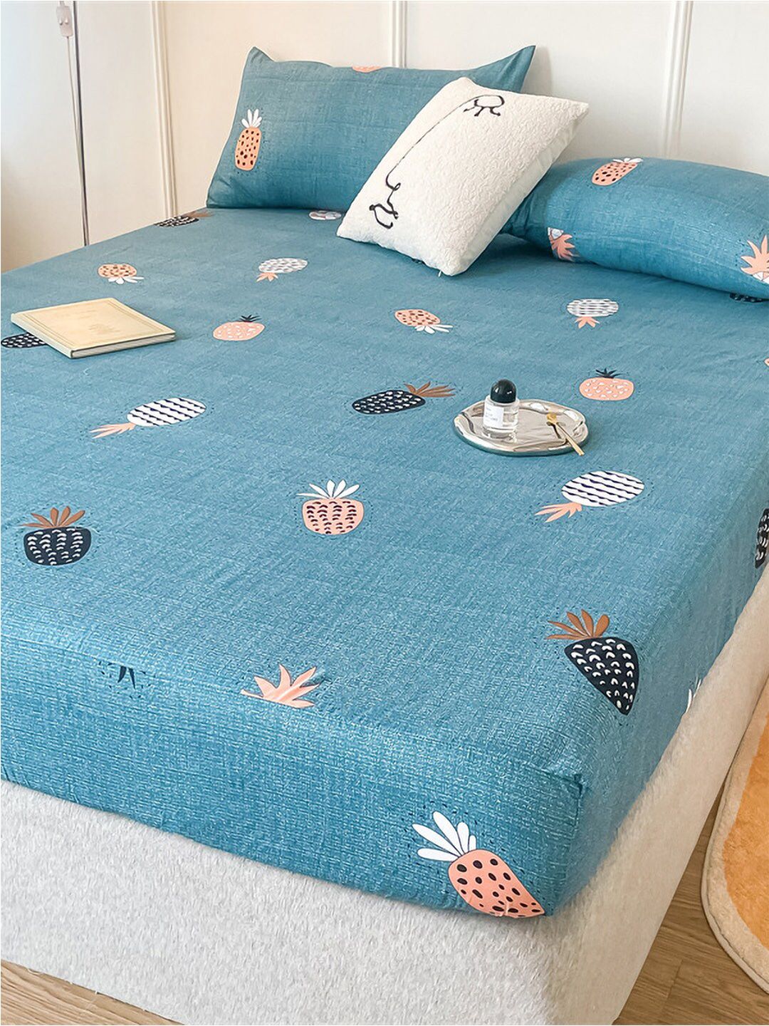 JC HOME Blue & Peach Conversational 150 TC King Bedsheet With 2 Pillow Covers-picture-25