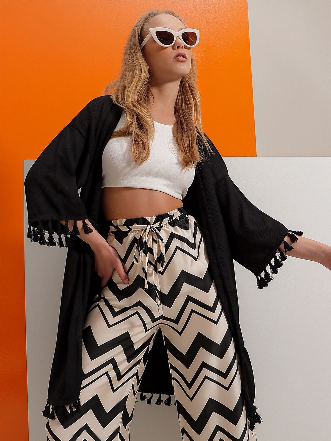 Trend Alacati stili Front Open Longline Shrug-picture-56