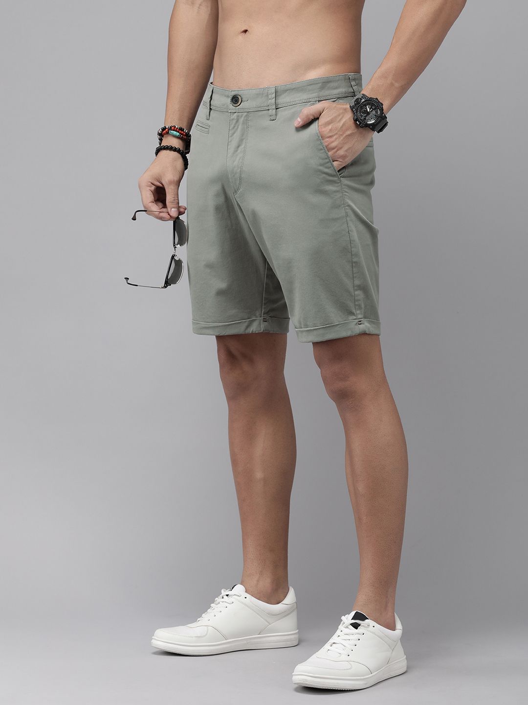 Roadster Men Solid Chino Shorts-picture-19