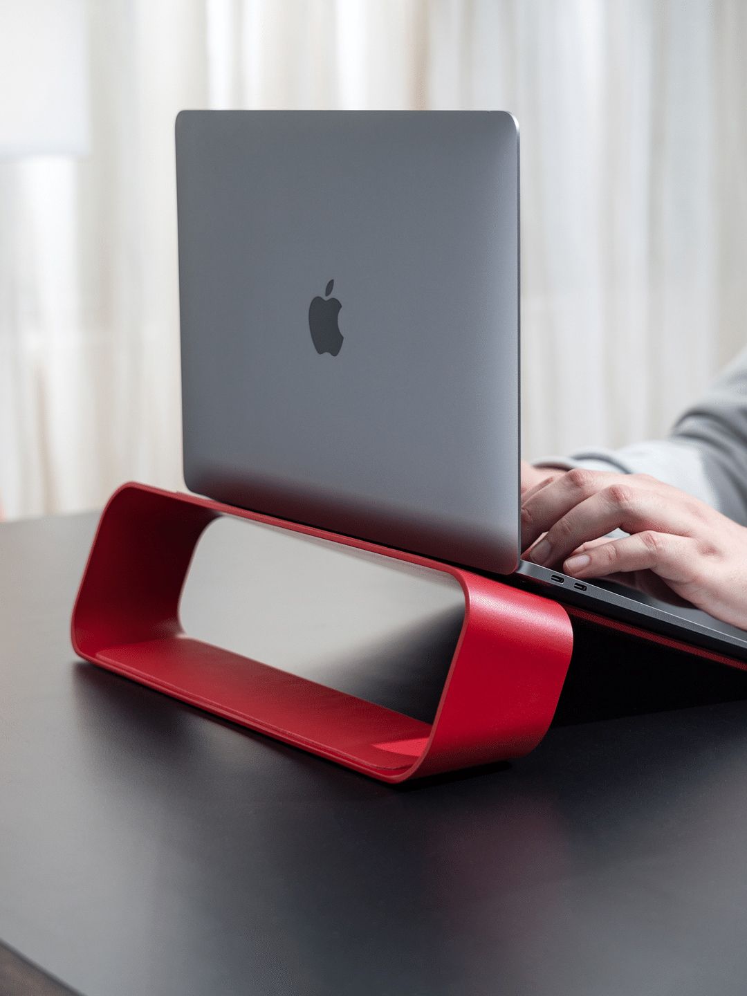 DailyObjects Red Arete Laptop Stand-picture-12