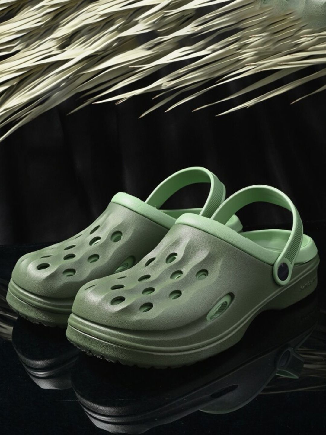 BIRDE Men Synthetic Clogs-picture-38