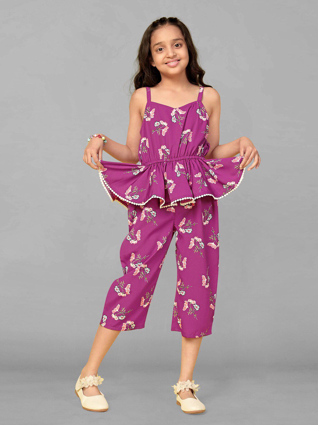 FASHION DREAM Girls Floral Printed Capri Jumpsuit With Ruffles-picture-31