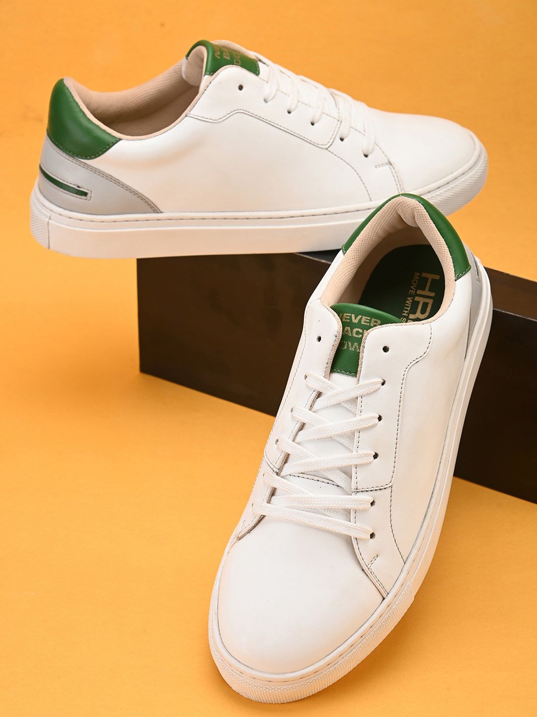 HRX by Hrithik Roshan Men White And Green Lightweight Sneakers