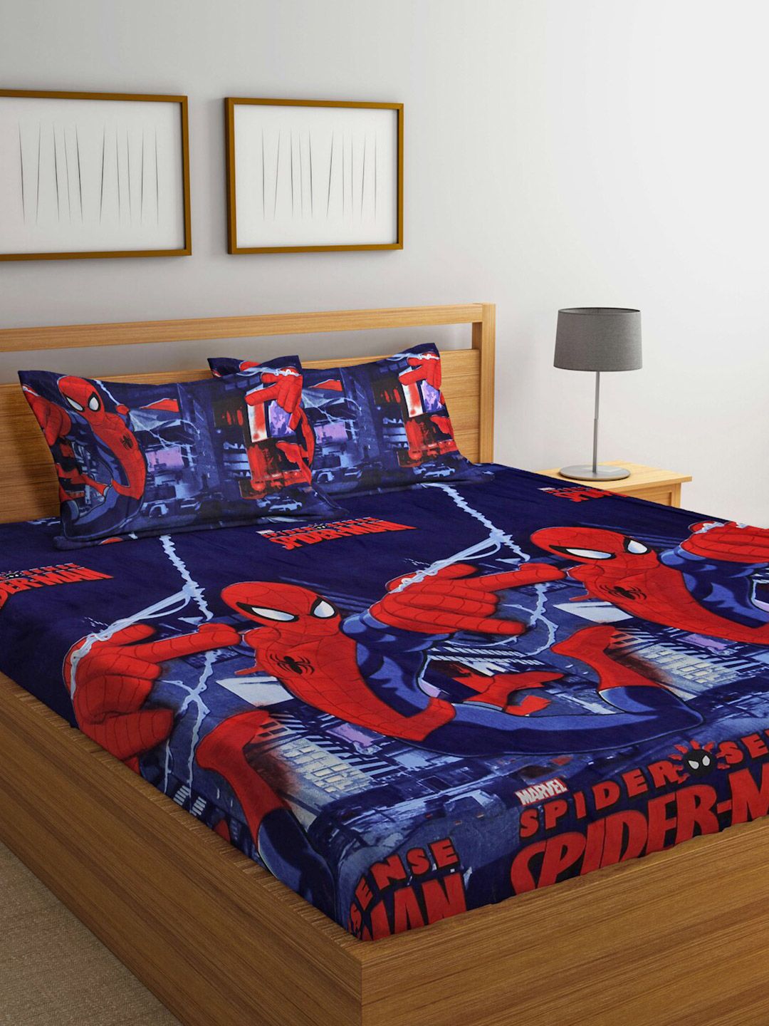 FABINALIV Navy Blue & Red Printed 300 TC King Bedsheet & 2 Pillow Covers