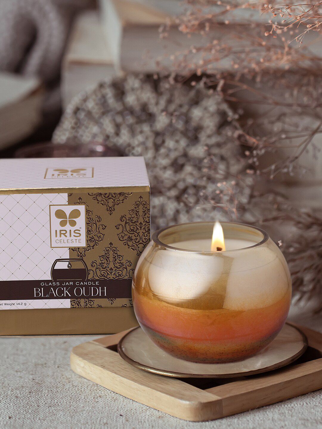IRIS CELESTE Amber White & Gold Toned Matka Candle With Oudh & Madhina Star-picture-18