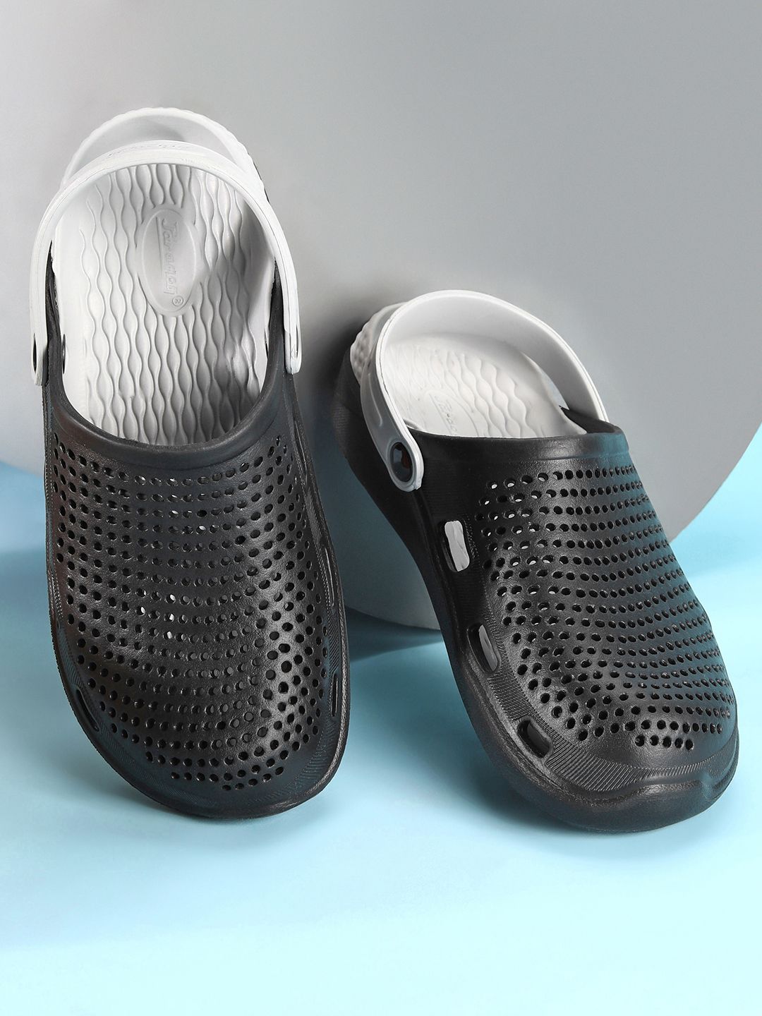 Paragon Men Lightweight & Waterpoof Clogs-picture-19