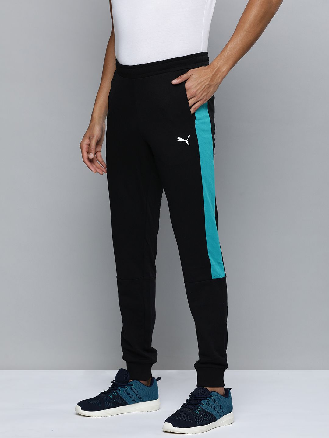 Puma Sweat Pants  Buy Puma One8 Virat Kohli Piping Men Green Sweatpant  Online  Nykaa Fashion