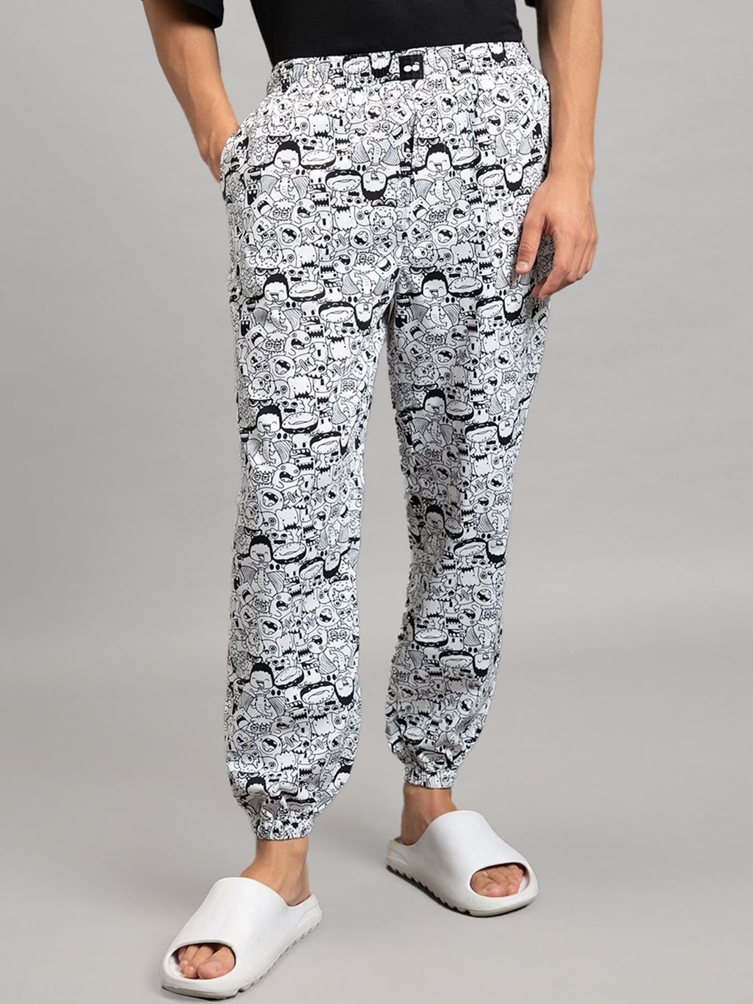 Bewakoof Men All Over Printed Lounge Pants-picture-33