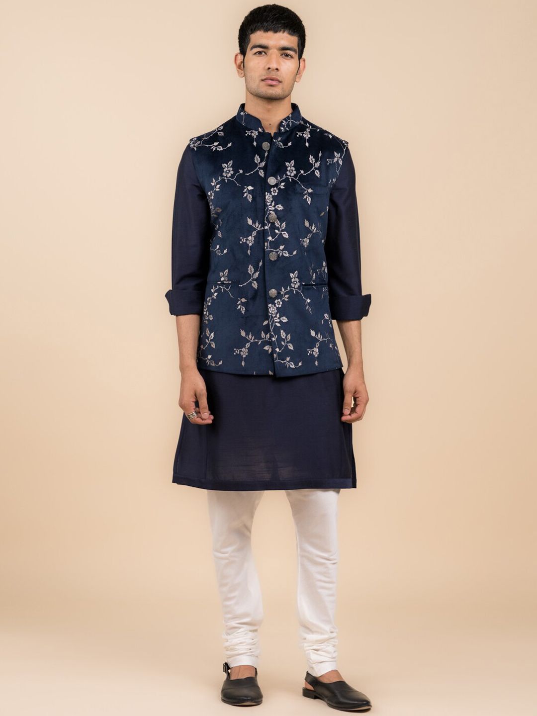 Tasva Embroidered Bundi Nehru Jacket-picture-49