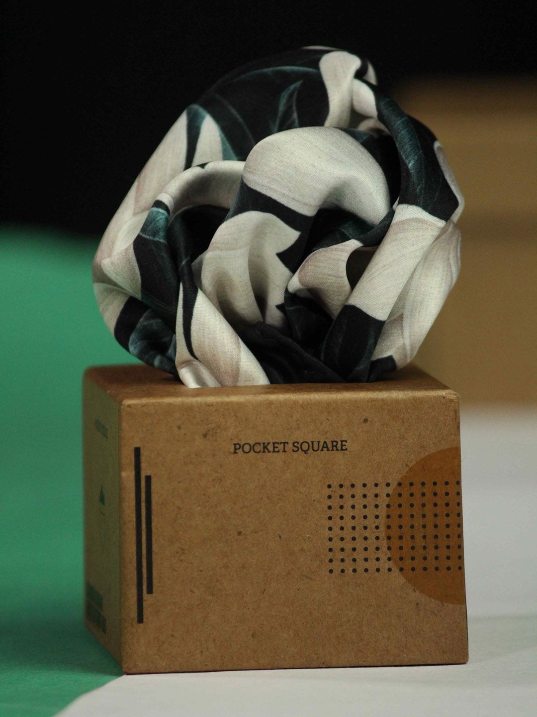 Tossido Men Floral Printed Pocket Square-picture-14