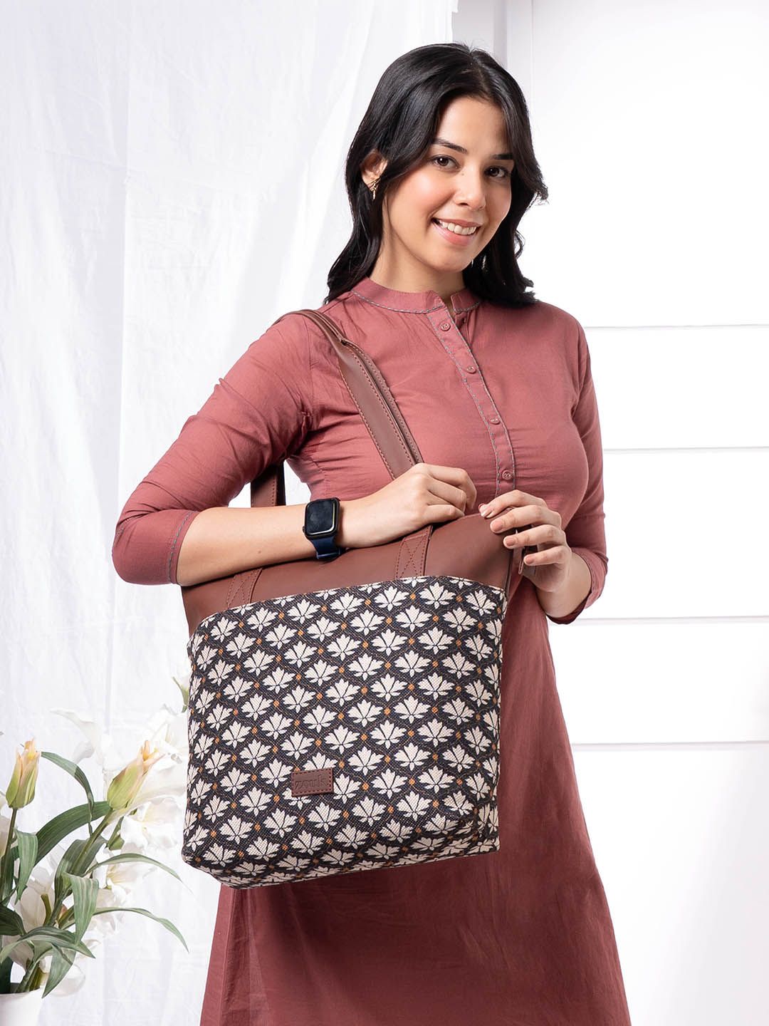 ZOUK Ethnic Motifs Printed Structured Jute Tote Bag-picture-23