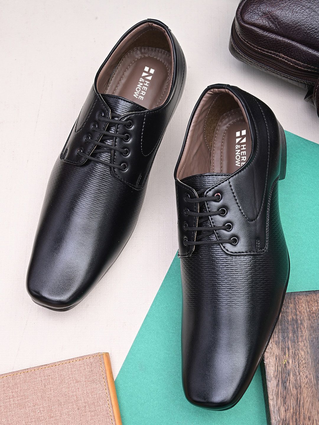 HERE&NOW Men Black Textured Formal Derbys-picture-24