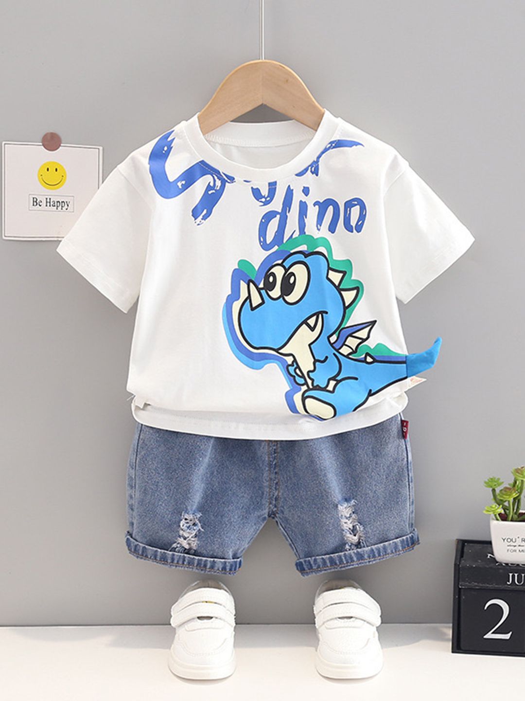 Googo Gaaga Boys Printed T-shirt with Shorts-picture-10