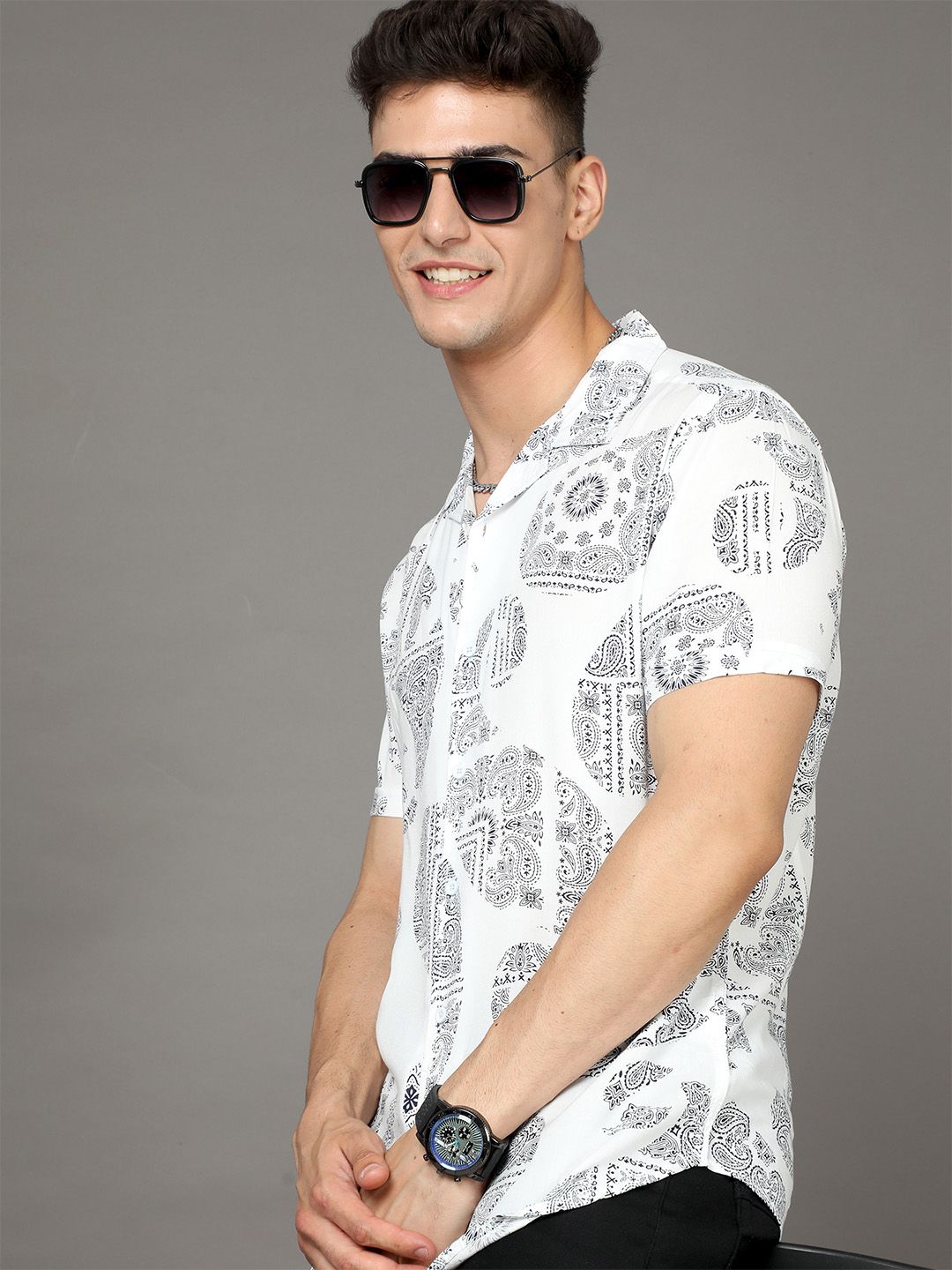 HERE&NOW White & Grey Ethnic Motifs Printed Cuban Collar Slim Fit Casual Shirt