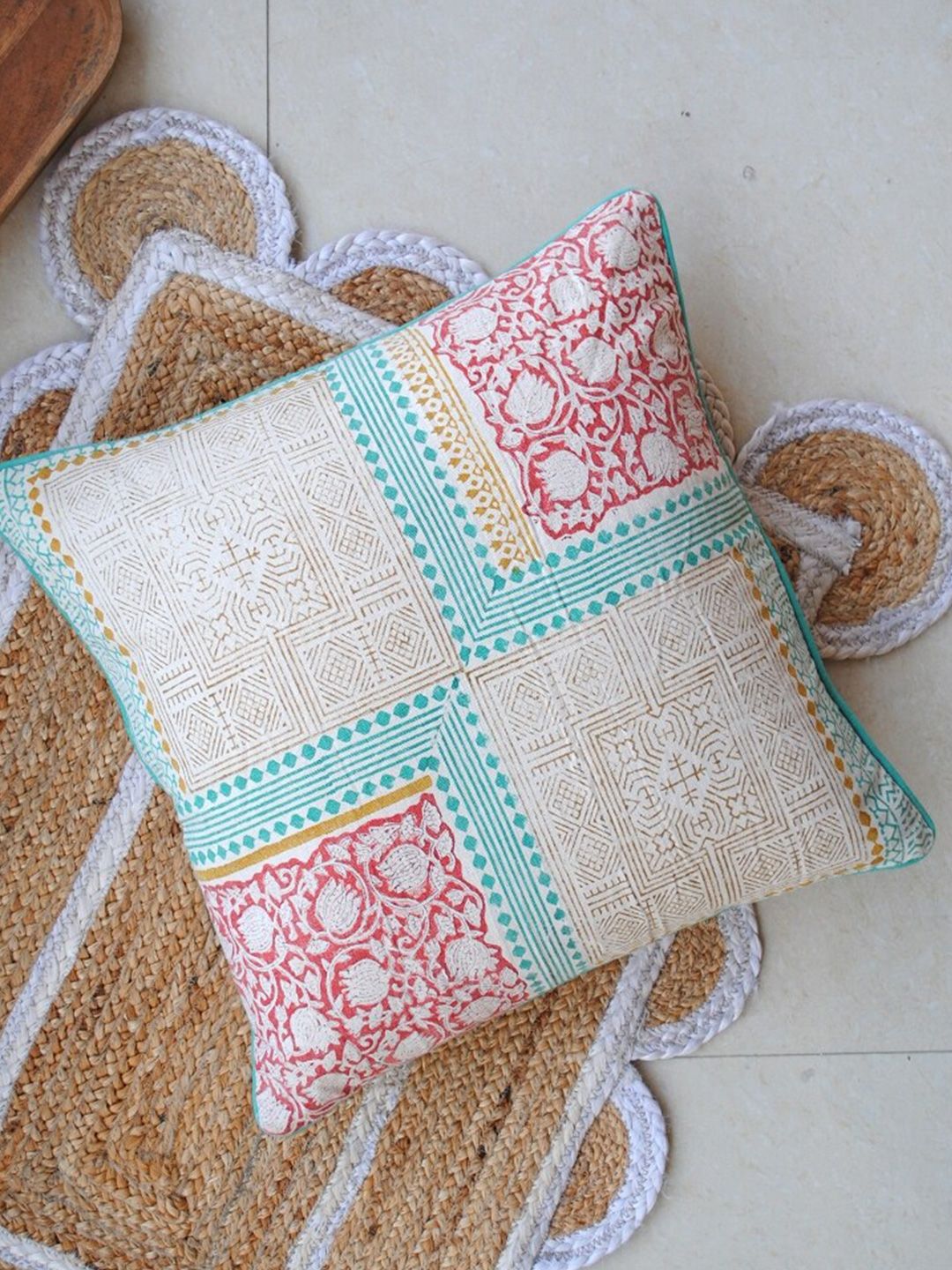 Art Avenue Ophelia White & Pink Ethnic Motifs Printed Cotton Square Cushion Cover-picture-40