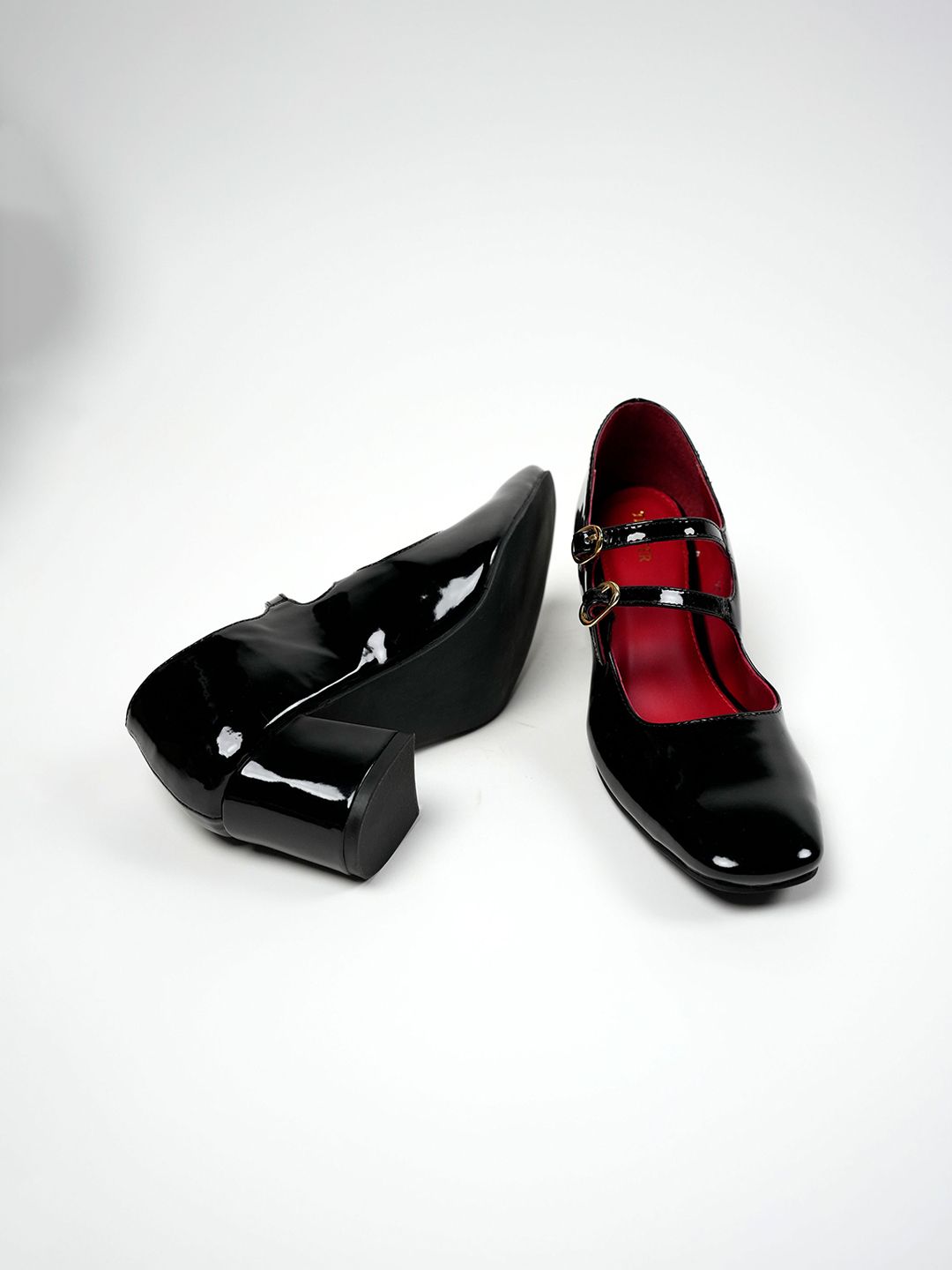Theater Kelly REAR WINDOW Square Toe Block Pumps With Buckles-image-15