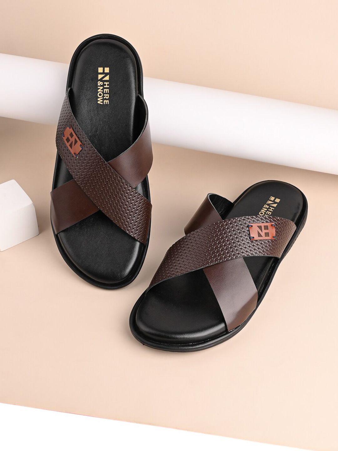 HERE&NOW Men Brown Textured Comfort Sandals-picture-10