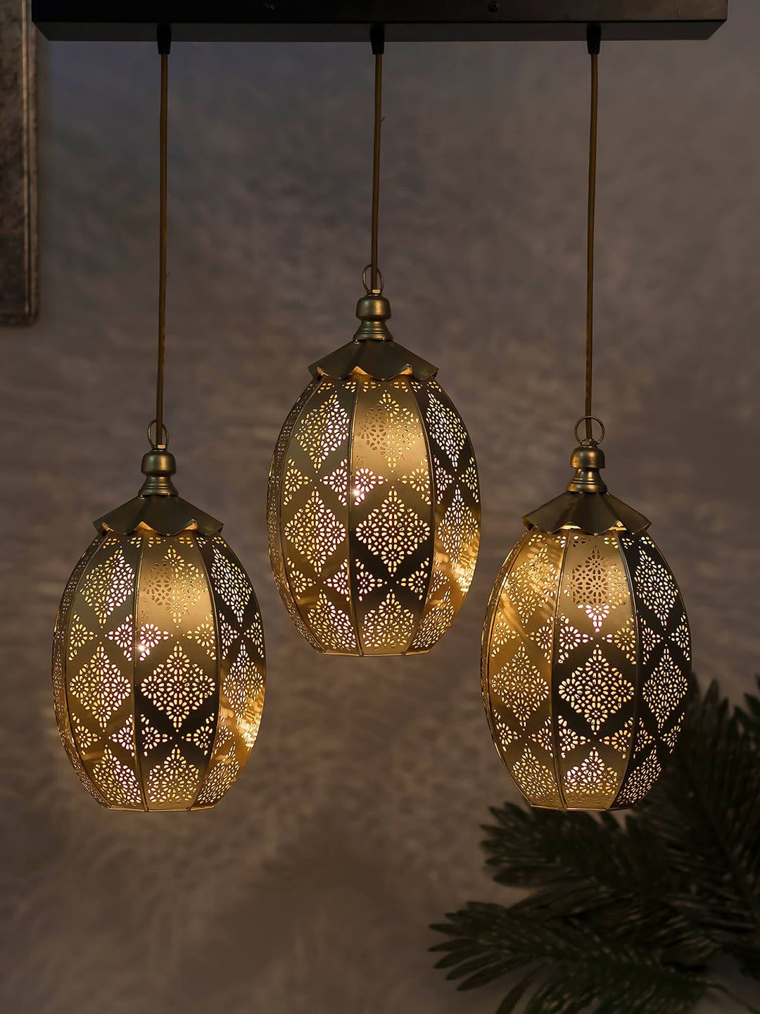 Homesake Black & Yellow Textured Hanging Pendant Lamp-picture-39
