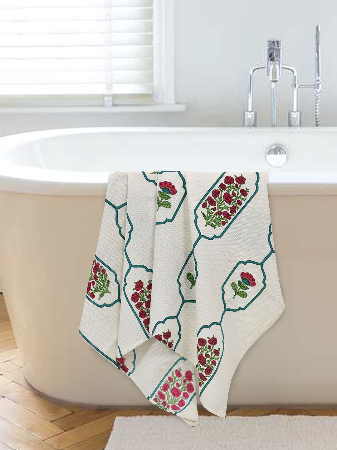 MAFATLAL 3-Pcs Off White & Green Madhubani Printed 250 GSM Pure Cotton Towel Set-image-6
