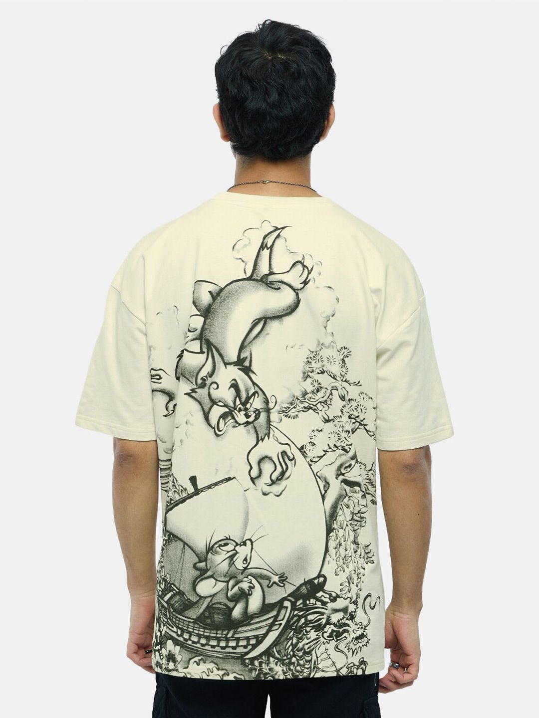 The Souled Store Cream Tom & Jerry Printed Pure Cotton Oversized T-shirt