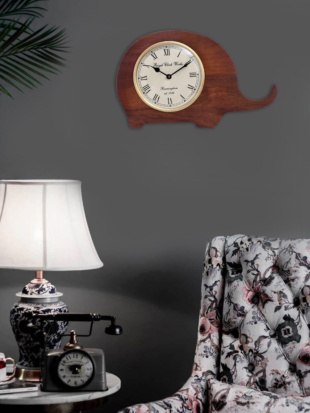 Aapno Rajasthan Brown Textured Animal Shaped Contemporary Wall Clock-picture-23