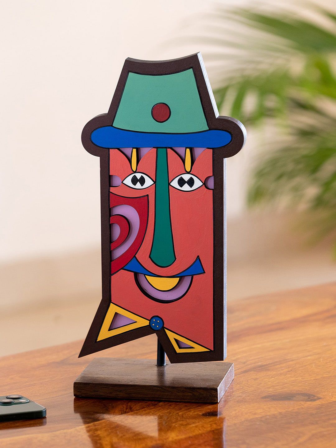 ExclusiveLane Green & Brown African Mask Showpieces