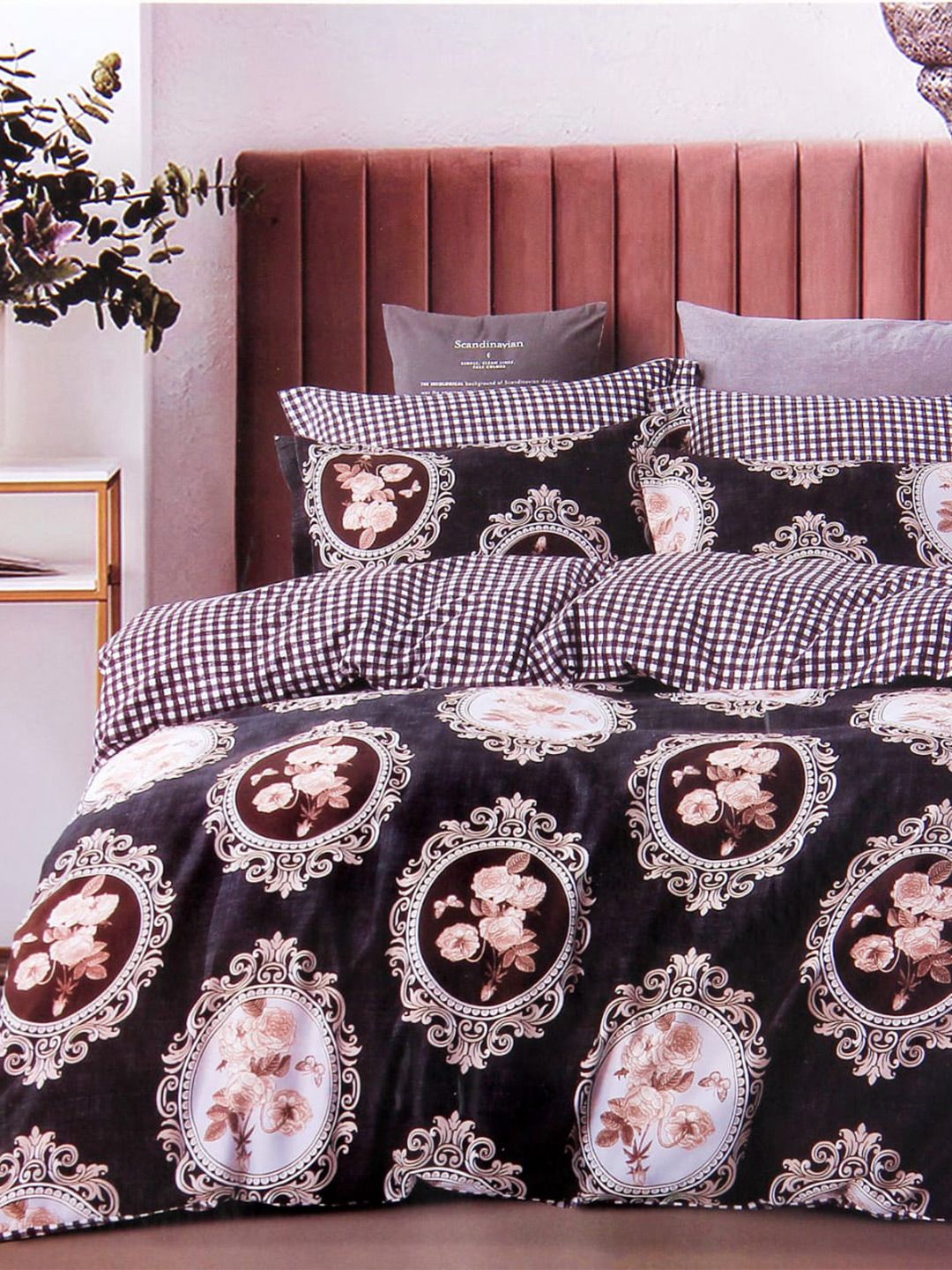 Bajo's Black & White Floral 300 TC Cotton Queen Bedsheet with 2 Pillow Covers-picture-37