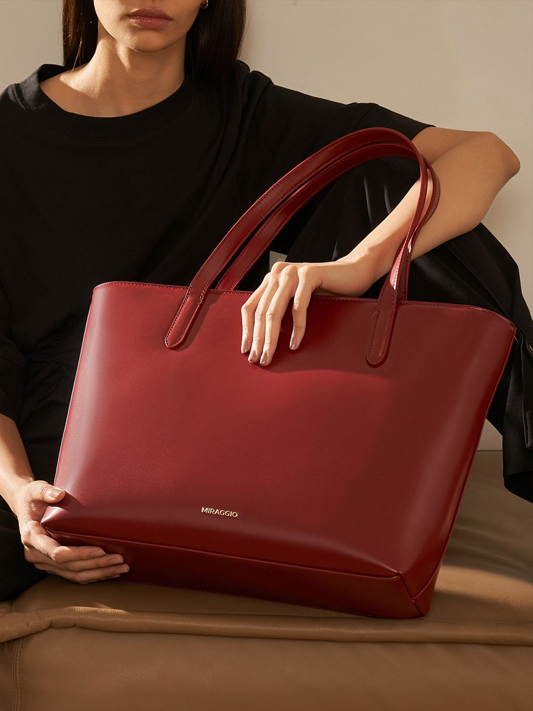 MIRAGGIO Kate Wine Structured Shoulder Bag-picture-27