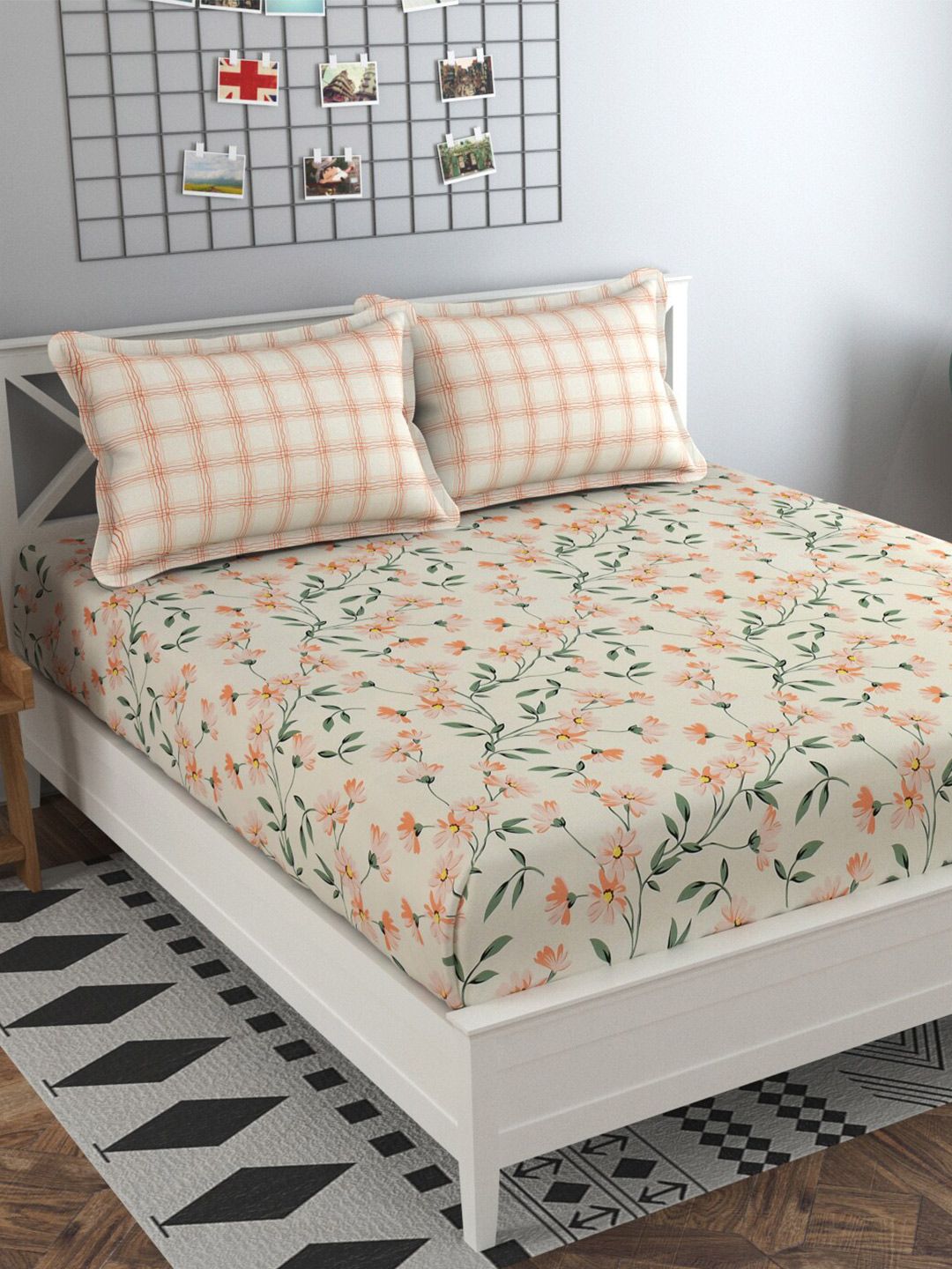 MAFATLAL Beige & Green Floral 160 TC Queen Bedsheet With 2 Pillow Covers-picture-15