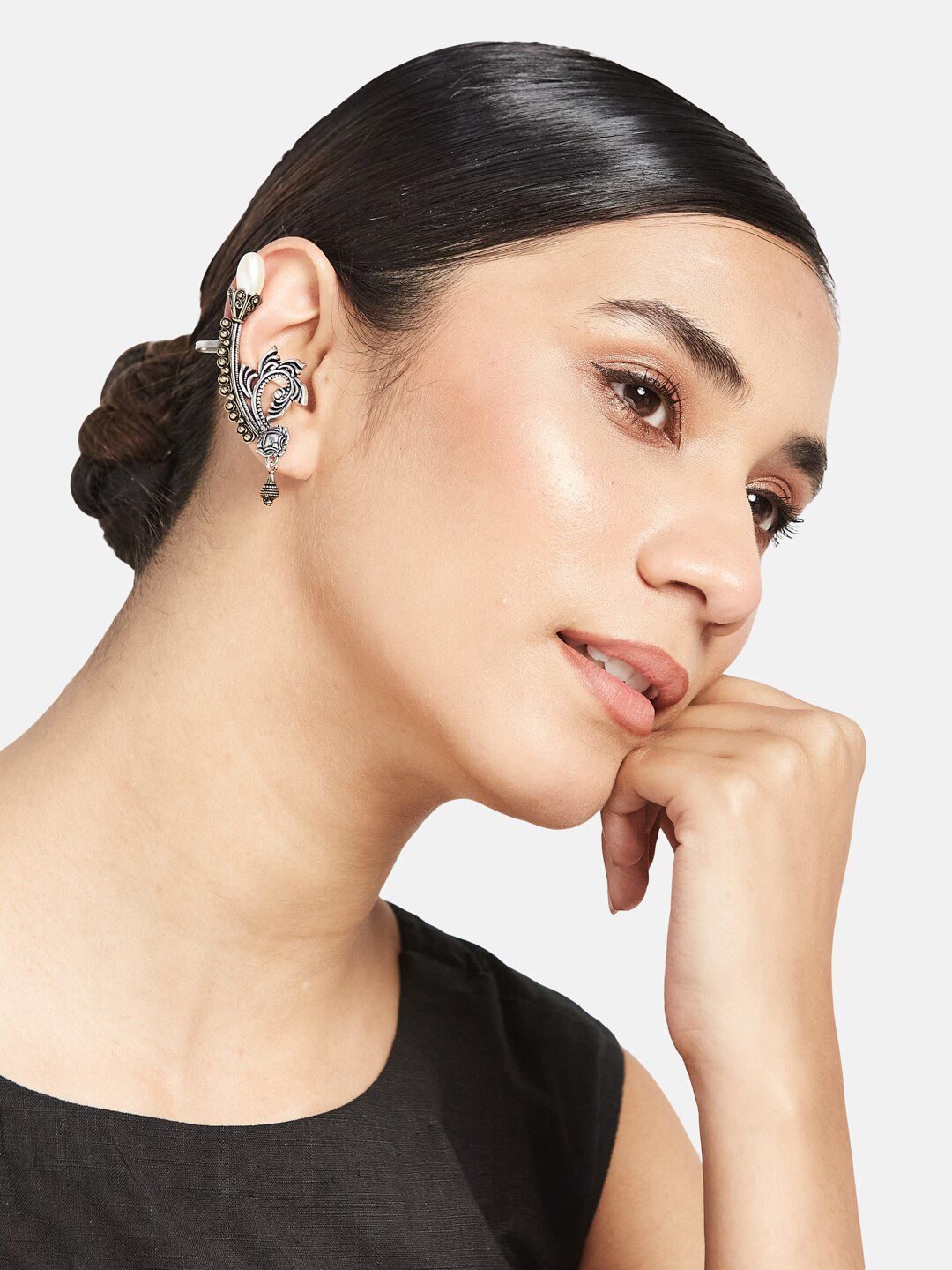 ATIBELLE Set Of 2 Silver-Plated Contemporary Ear Cuffs