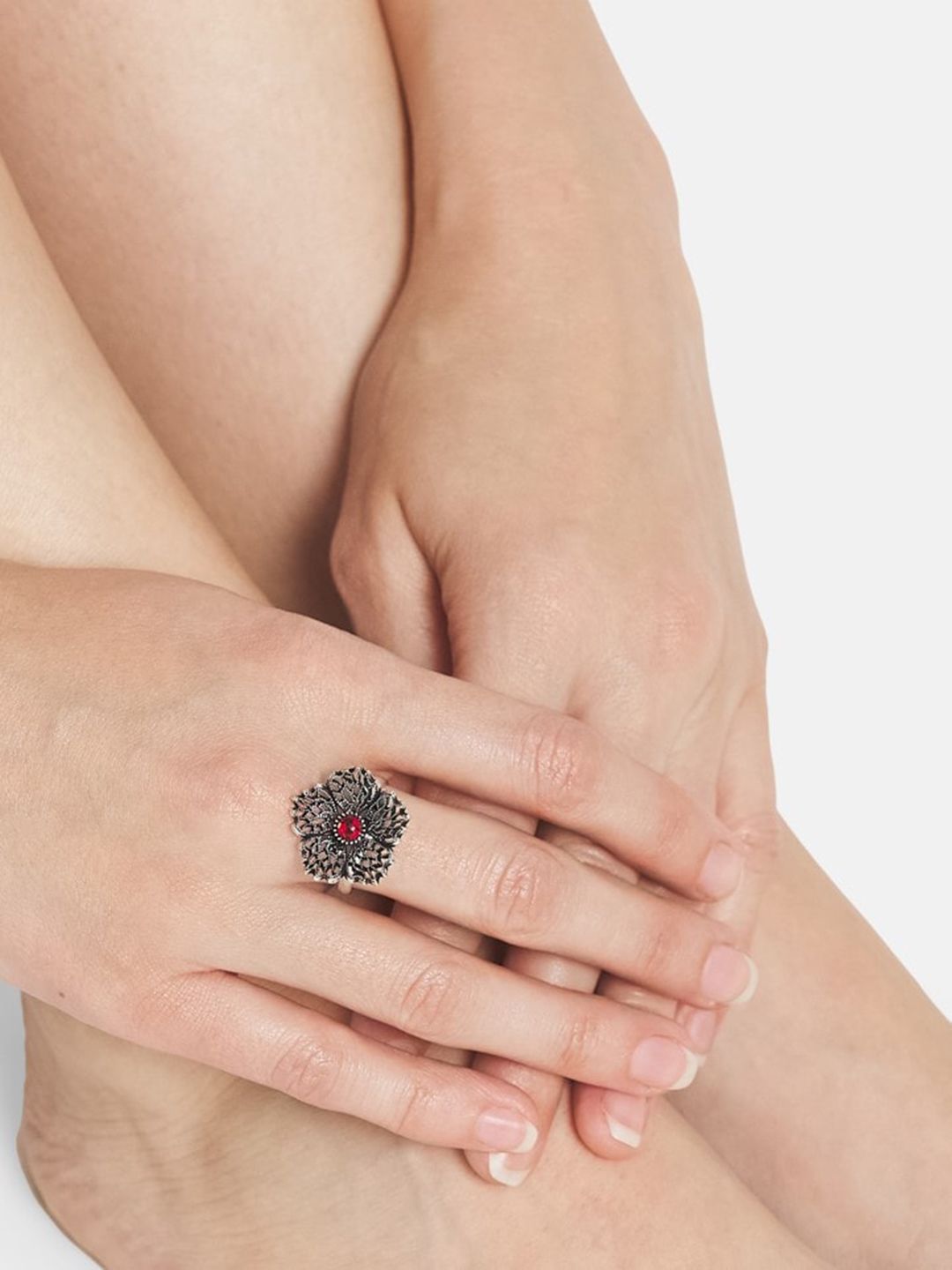 ATIBELLE Silver-Plated Stone-Studded Floral Textured Adjustable Finger Ring