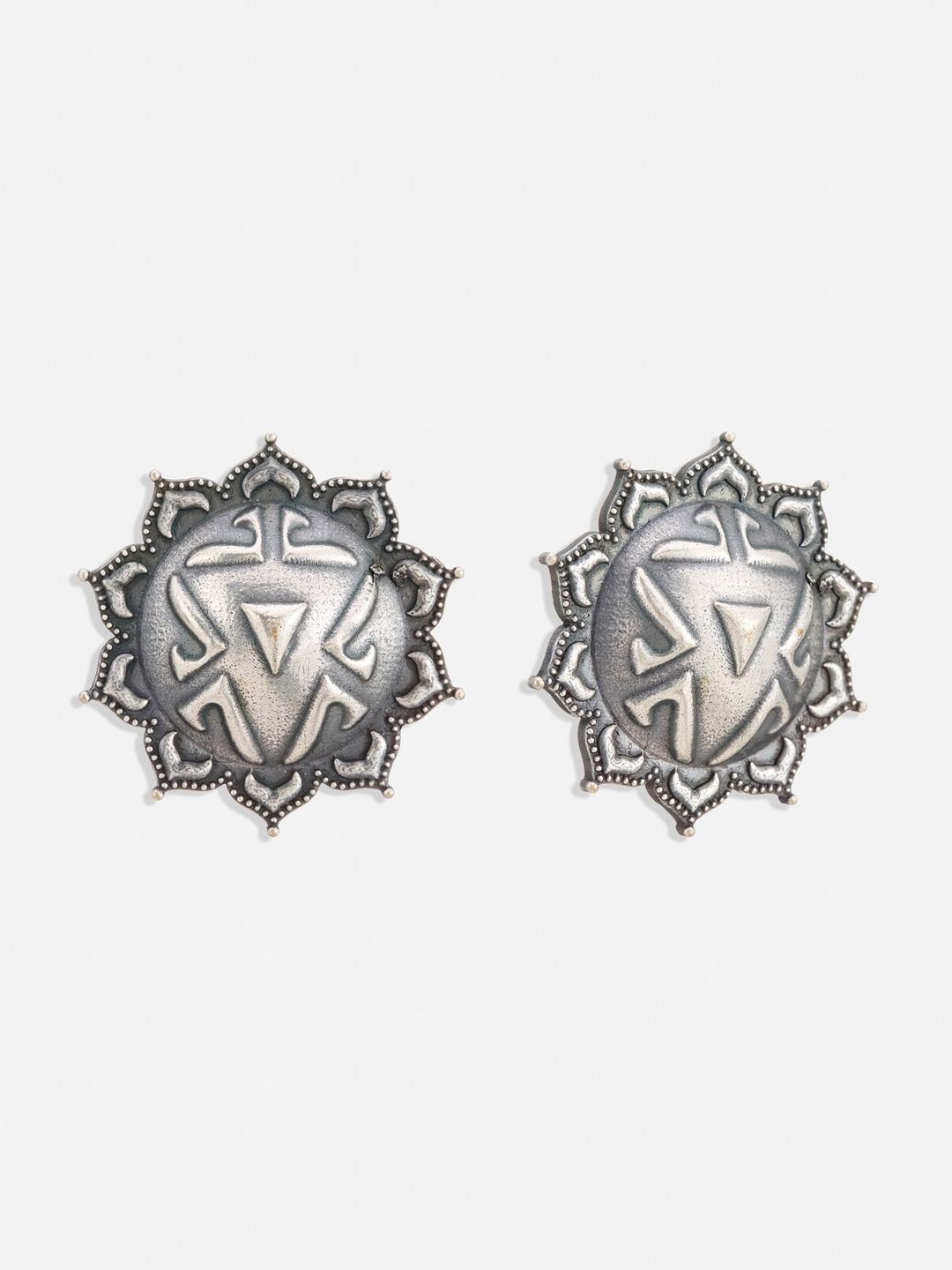 ATIBELLE Set Of 2 Silver-Plated Circular Shaped Studs Earrings
