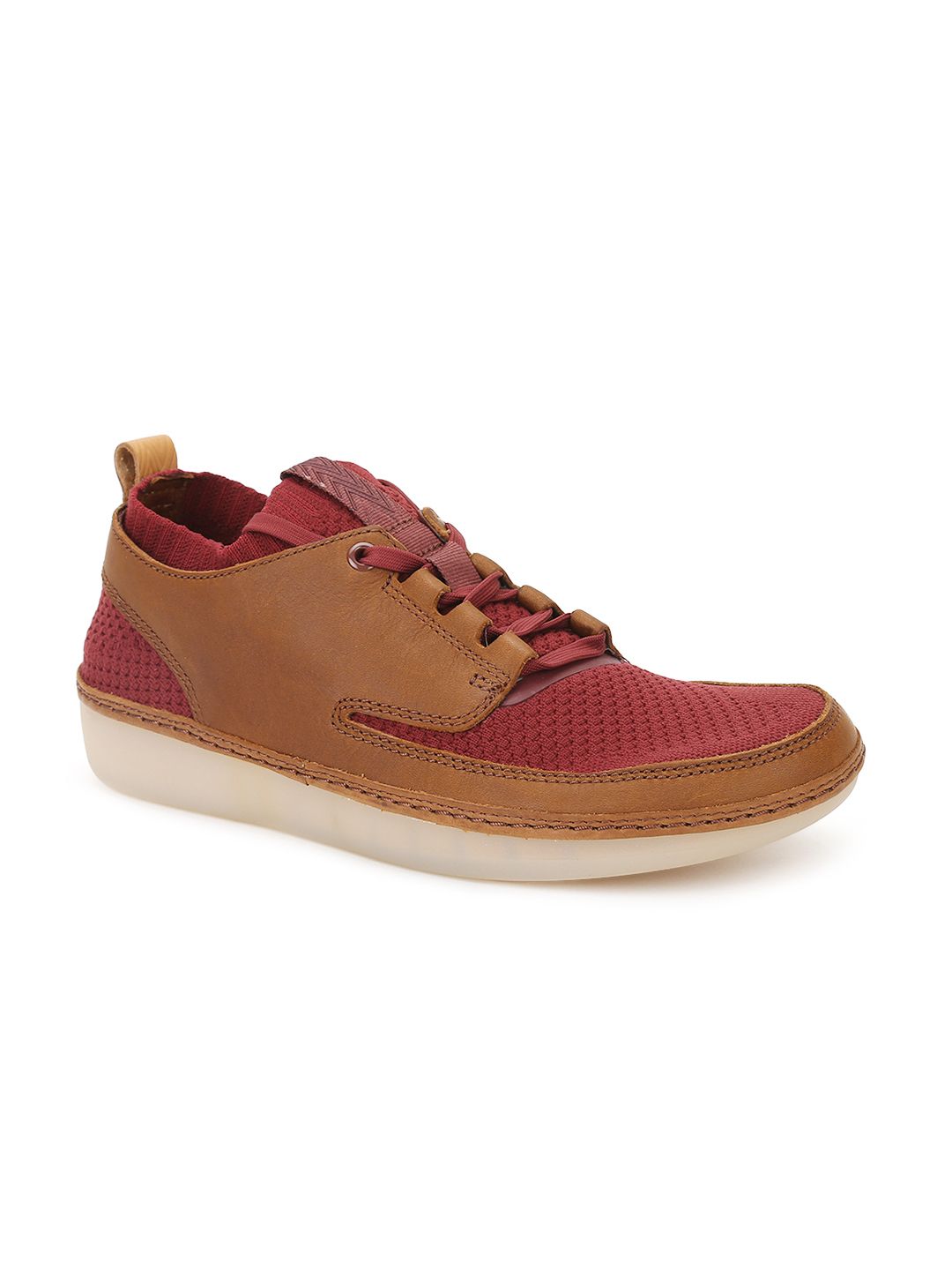 Clarks Men Brown & Maroon Woven Design Sneakers