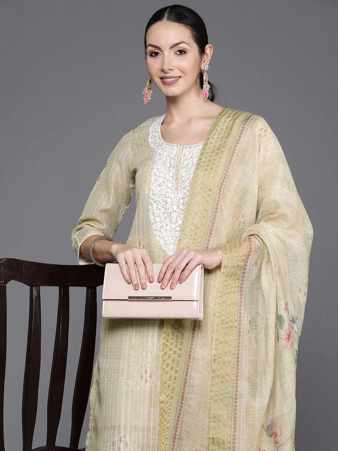 Indo Era Floral Embroidered Regular Thread Work Linen Kurta with Trousers & Dupatta