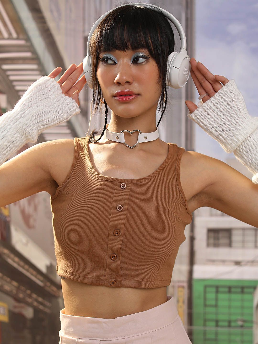 street by tokyo talkies Tokyo Talkies Brown Sleeveless Fitted Crop Top-picture-35