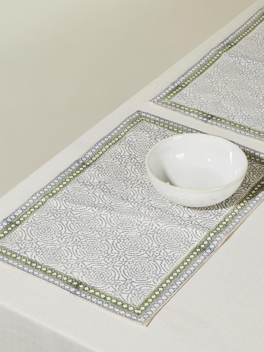 Fabindia Shaalimar Anaar Grey & White 6 Pieces Printed Cotton Table Placemats-image-6