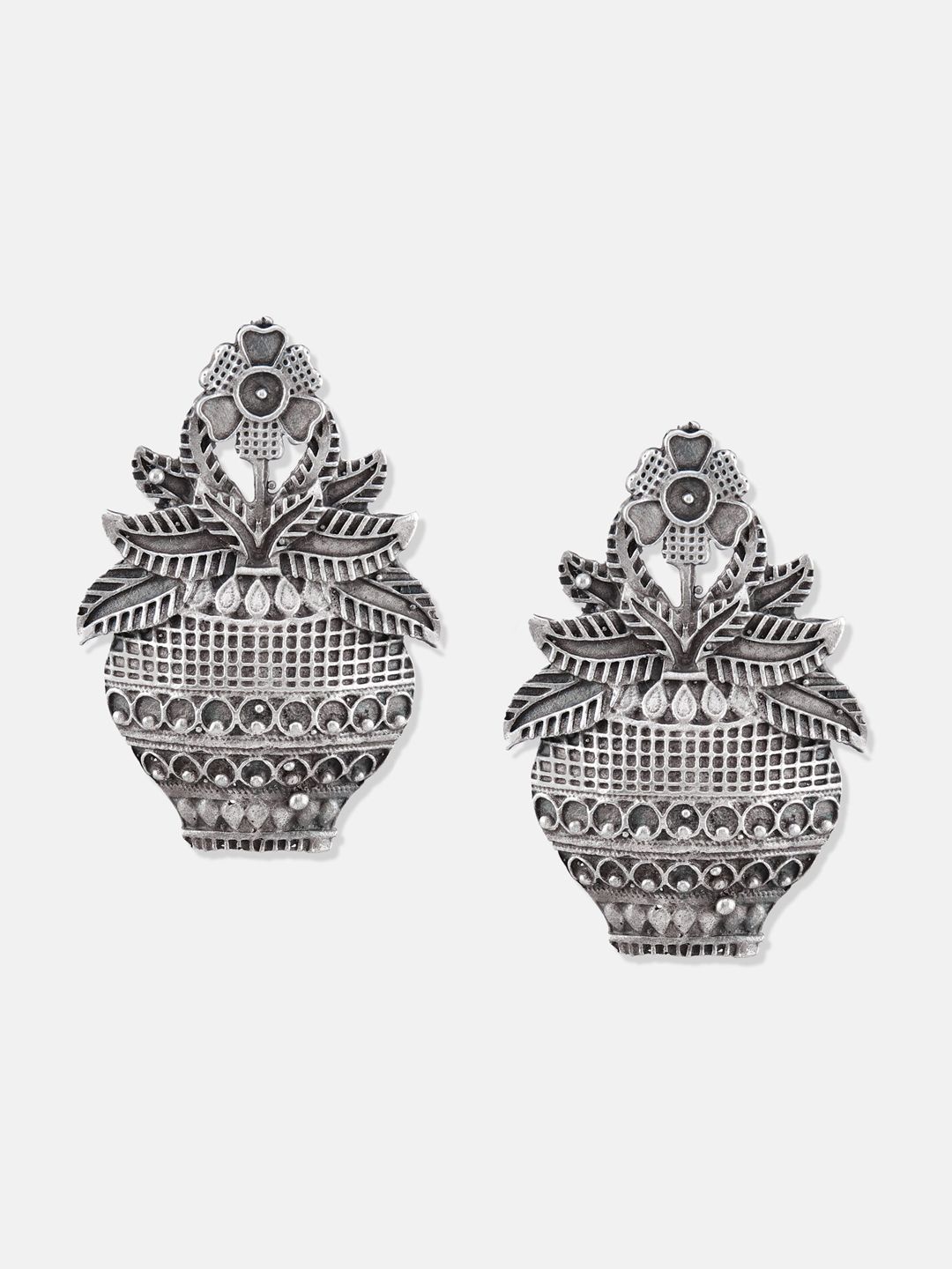 ATIBELLE Set Of 2 German Silver Silver-Plated Contemporary Studs Earrings