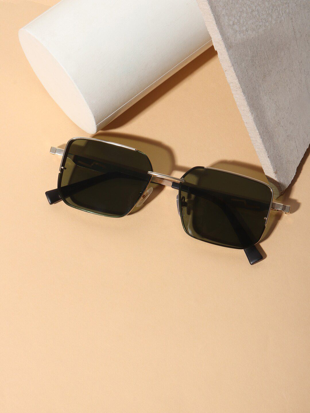 Karsaer Flat Top TR90 Polarized Sports Men Sunglasses Vintage