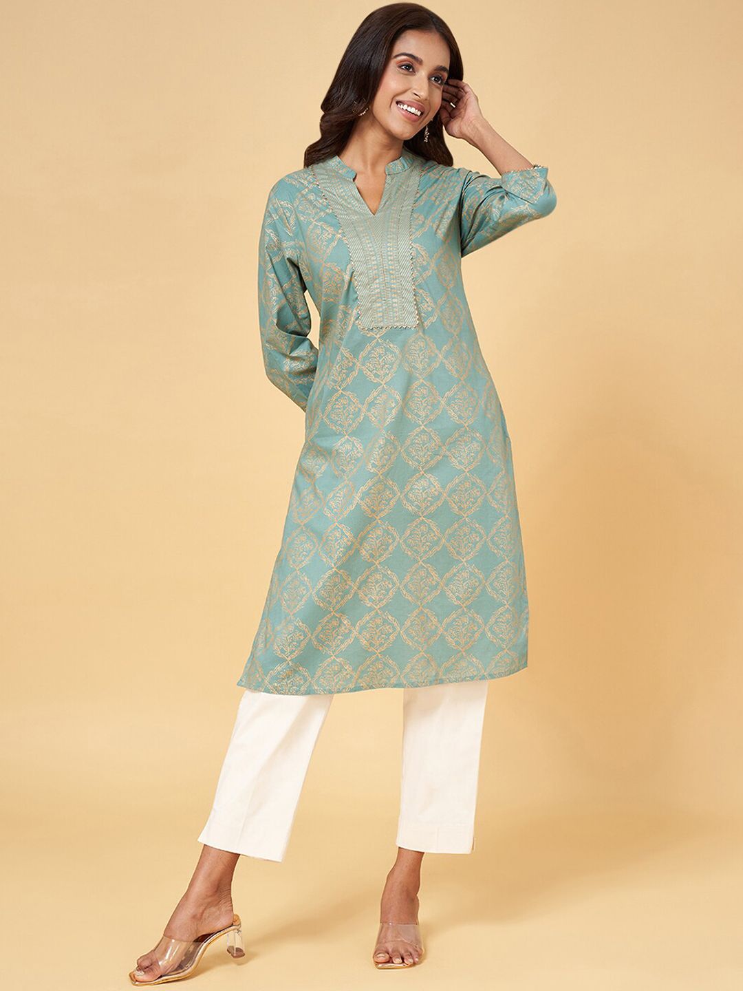 RANGMANCH BY PANTALOONS Floral Printed Gotta Patti Mandarin Collar Cotton Kurta-picture-40